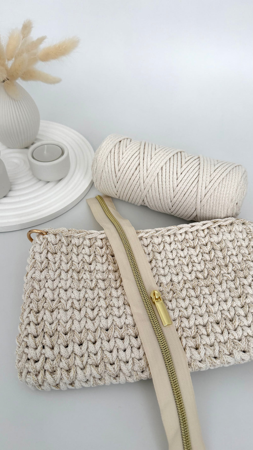 DIY-Set kleine Schultertasche mit V-Muster