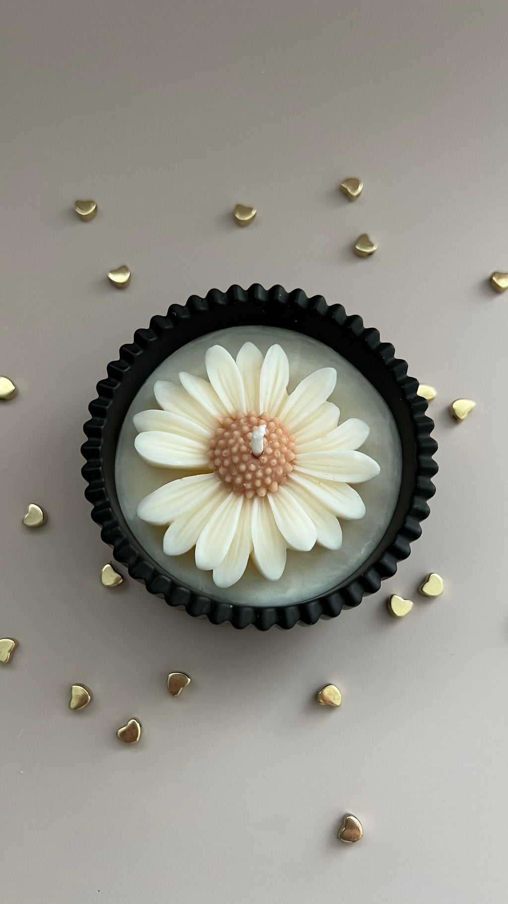 Daisy Bloom Candle