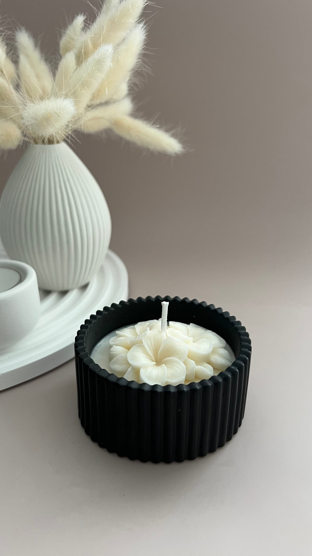 Hydrangea Bloom Candle